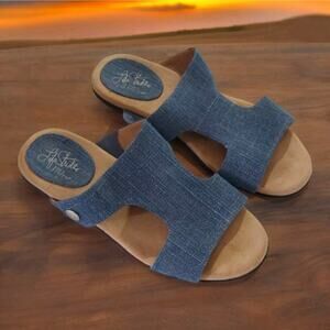 LIFE STRIDE Sandal Size 8.5W Blue Soft System Comfort Flex Slip-On